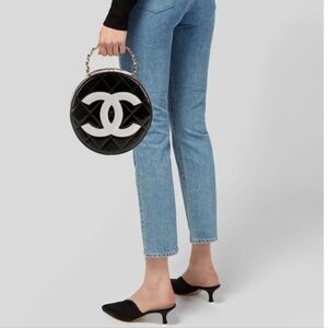 Chanel Patent Leather Round CC Handle Bag Black
